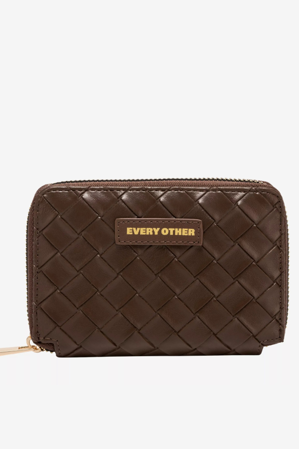 WOVEN PURSE / BROWN