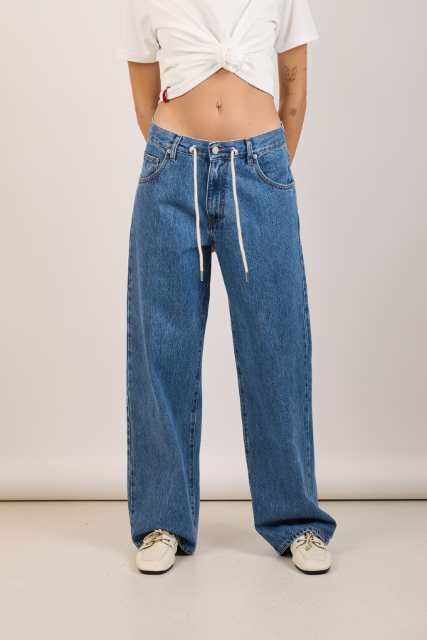 DELIA MEDIUM