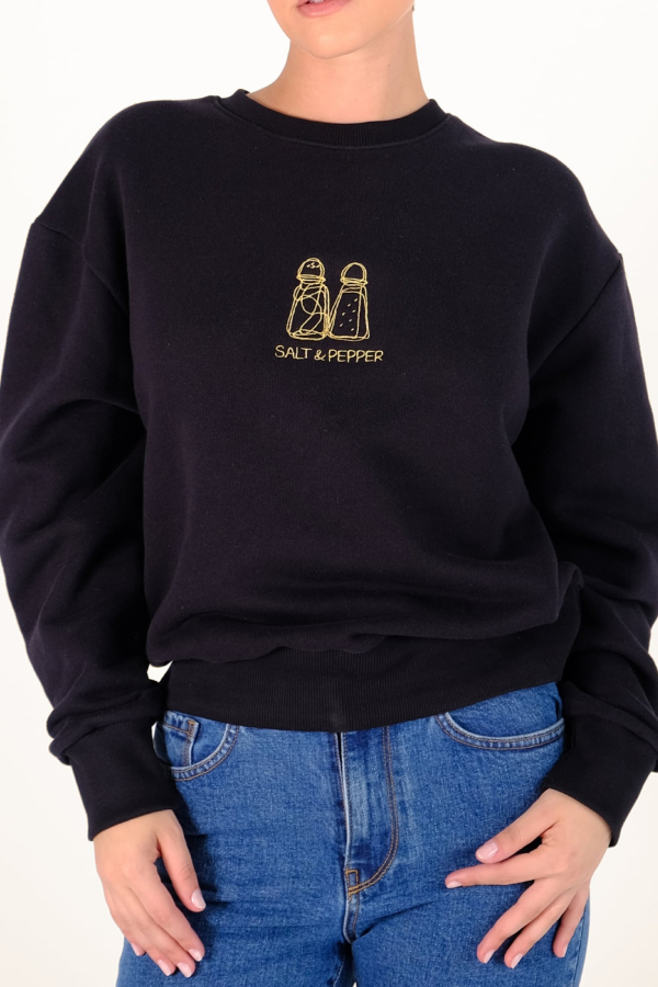 RUBY BLACK SNP SWEATSHIRT