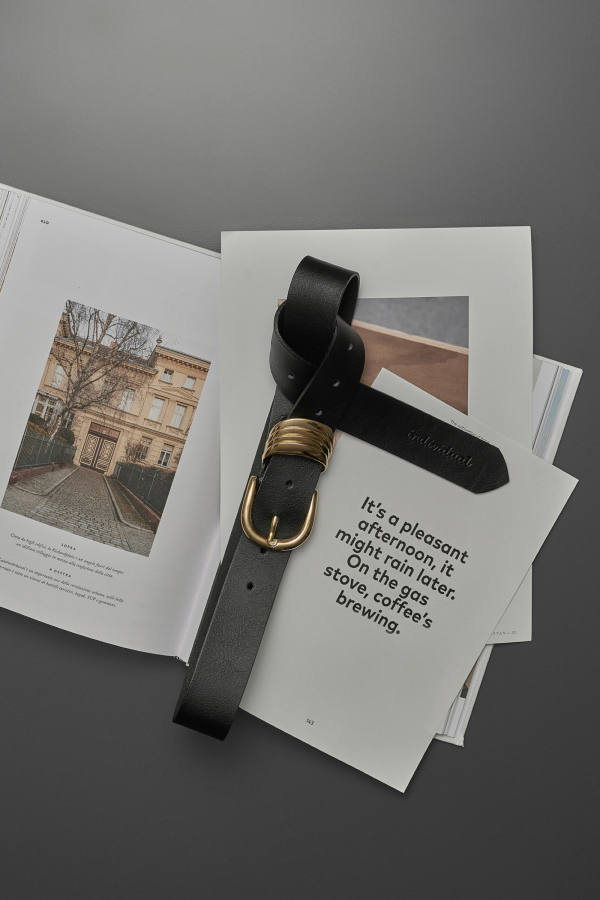 MINIMAL LEATHER BELT - BLACK/GOLD