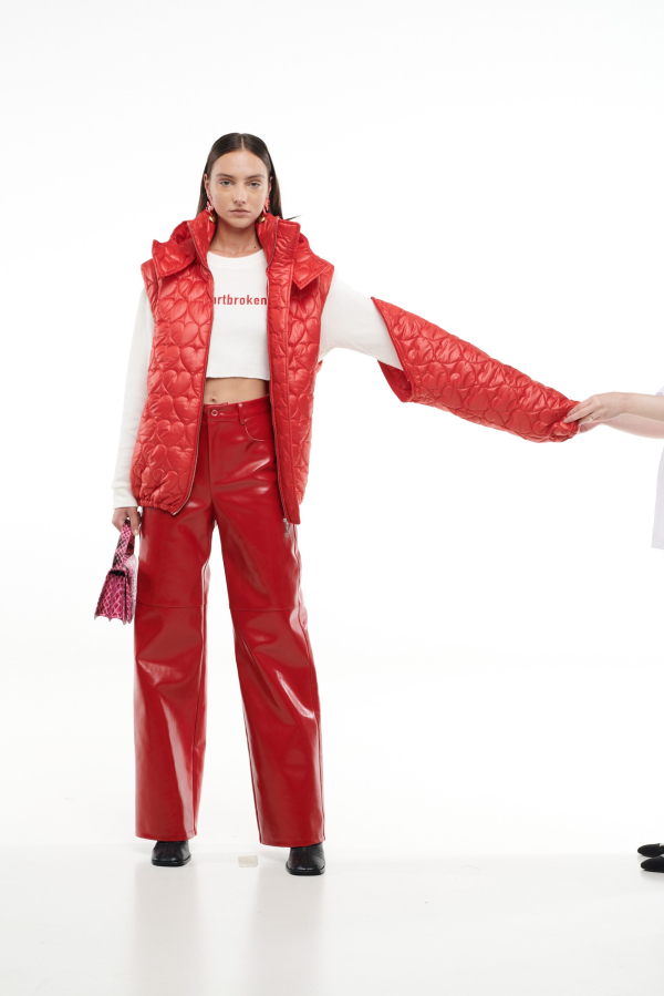 REMOVABLE HEART PUFFER JACKET - RED