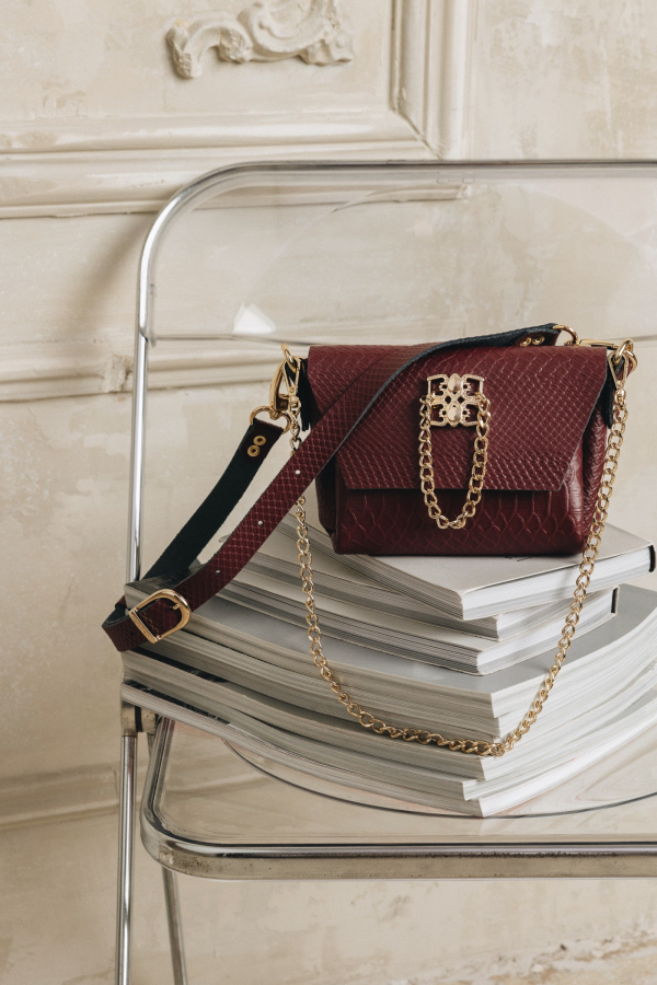''DONT STOP THE DANCE'' SHOULDER BAG - CHERRY/GOLD