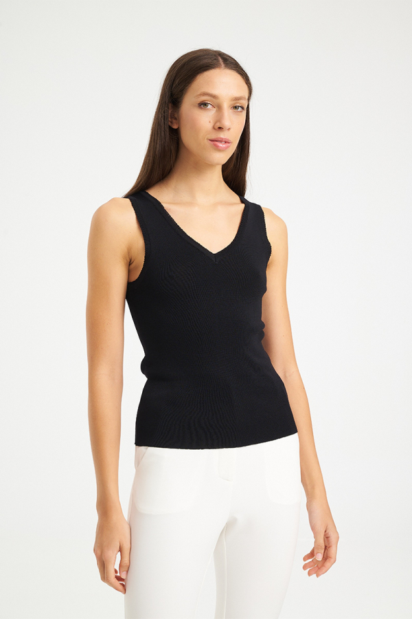 DOMNA KNIT TOP - BLACK
