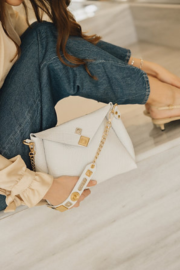 BEAUTIFUL THINGS SHOULDER BAG OFF WHITE