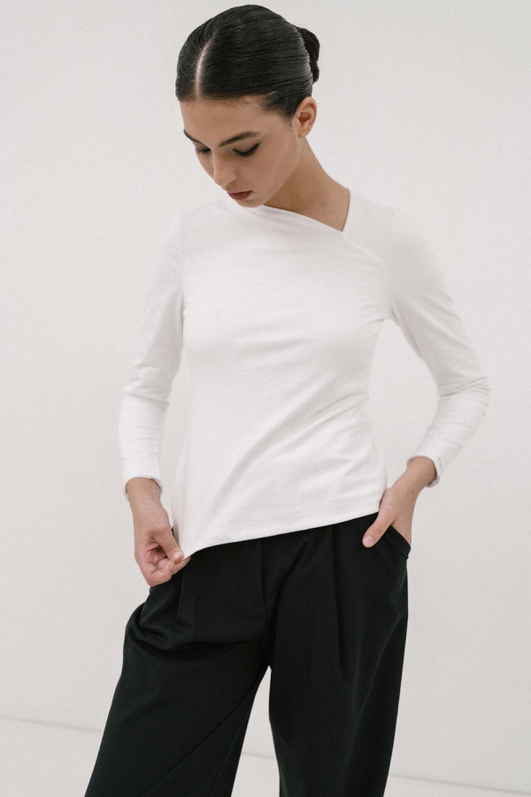 THE EXTRA HOT TOP - WHITE